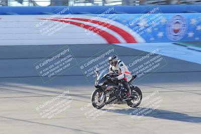 media/Nov-26-2022-Fastrack Riders (Sat) [[b001e85eef]]/Level 1/Session 1 Front Straight/